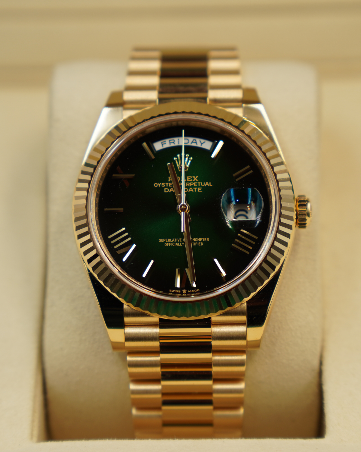 2026 New Rolex DayDate Yellow Gold Green Ombre 228238