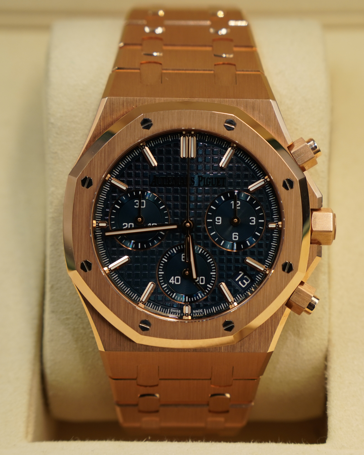 2023 Audemars Piguet Royl Oak Blue Chronograph 26240OR