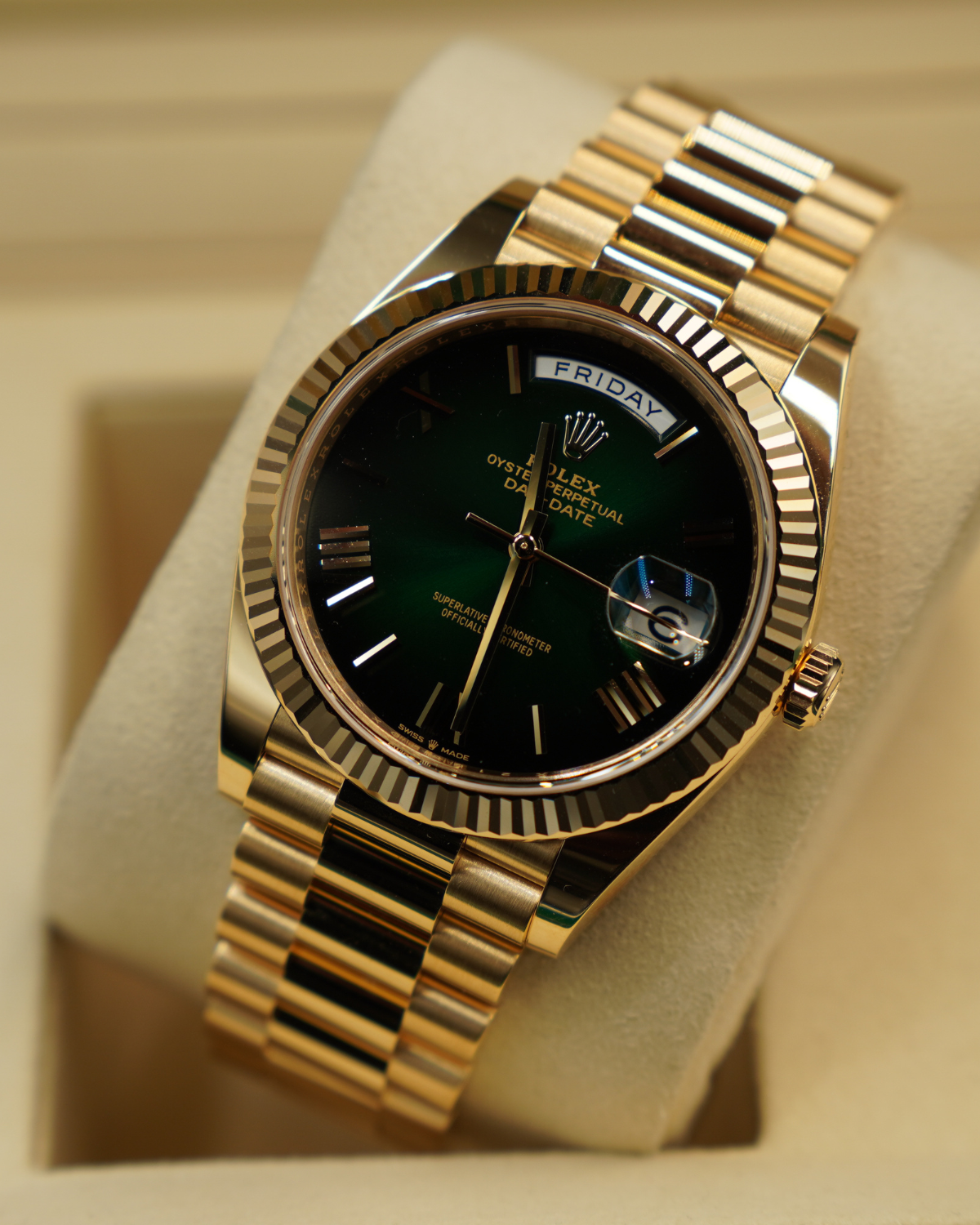2026 New Rolex DayDate Yellow Gold Green Ombre 228238