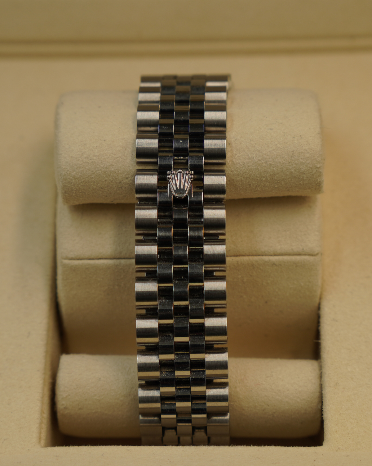 2015 Rolex Datejust 36mm Silver Roman 116234