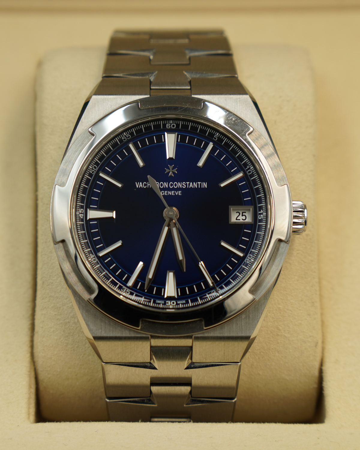 2020 Vacheron Constantin Overseas Blue Dial 4500V