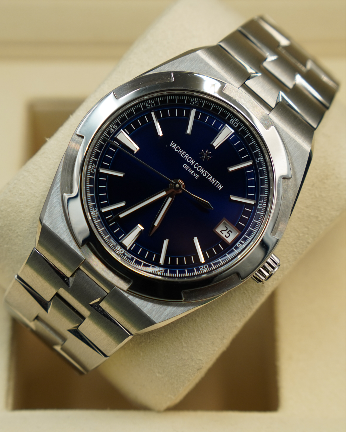 2020 Vacheron Constantin Overseas Blue Dial 4500V